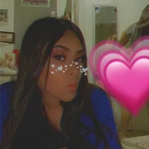 Meet your Posher, Daniela